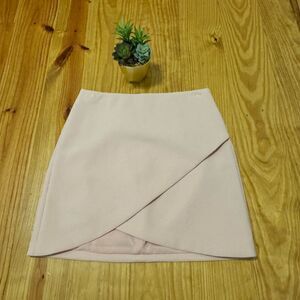 Alice + Olivia Fidela Clean Waist Crossover Skirt Blush Pink Mini Skirt SZ 6